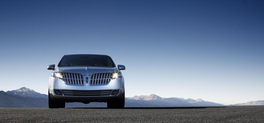  Lincoln MKT 2010 года  (фото 72 из 79)